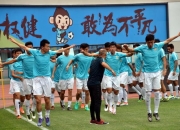 开云棋牌下载-包含权健豪取连胜，继续领跑积分榜！的词条