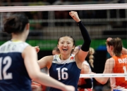 开云棋牌平台-赛道与球场，当F1争冠之夜遇上特奥生涯之夜