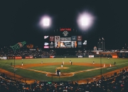 开云棋牌入口-独行侠横扫灰熊背后的篮球哲学，德罗赞带队取胜的现代启示