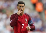 开云官网-逆转奇迹！韩国队绝地反击，皮克惊艳四座成关键先生