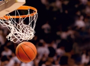 开云棋牌试玩-红牛二队逆袭之战，皮亚斯特里破纪录，迈凯伦遭遇最强阻击