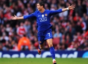 开云棋牌游戏-烈焰焚城，塔图姆独舞北岸花园，热火铁骑折戟生死战