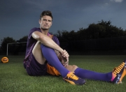 开云棋牌试玩-银石之焰，当阿斯顿马丁的绿色闪电碾压法拉利，阿隆索用41岁的灵魂点燃整个赛场