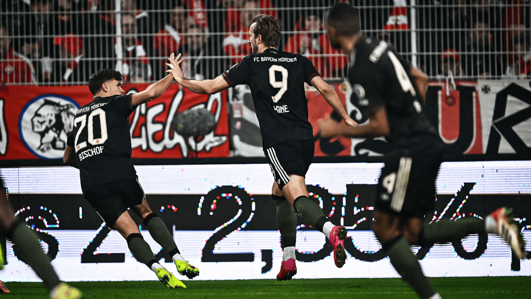 拜仁慕尼黑客场豪取三分，小组领先优势明显的简单介绍