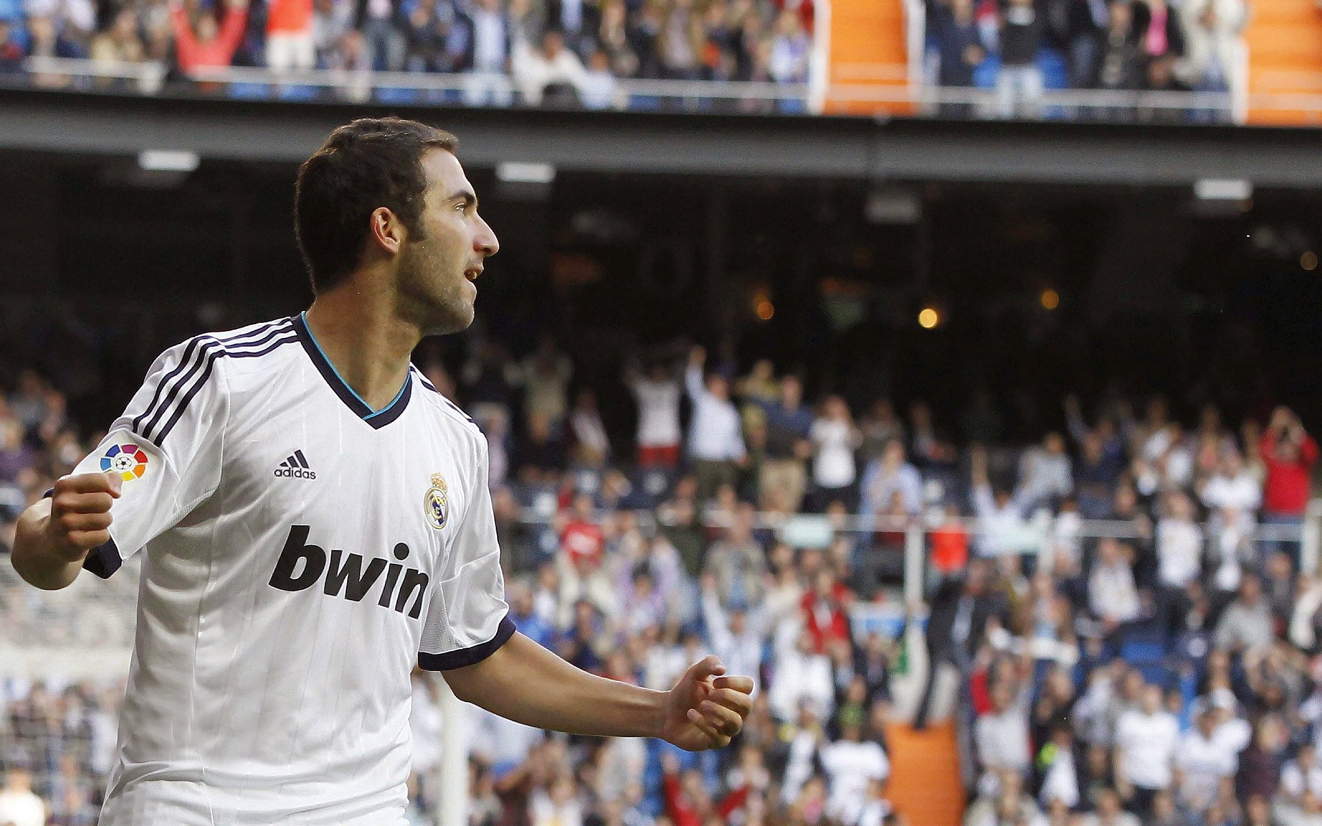 德甲争冠战之夜，阿克数据全面爆炸，改写历史的90分钟